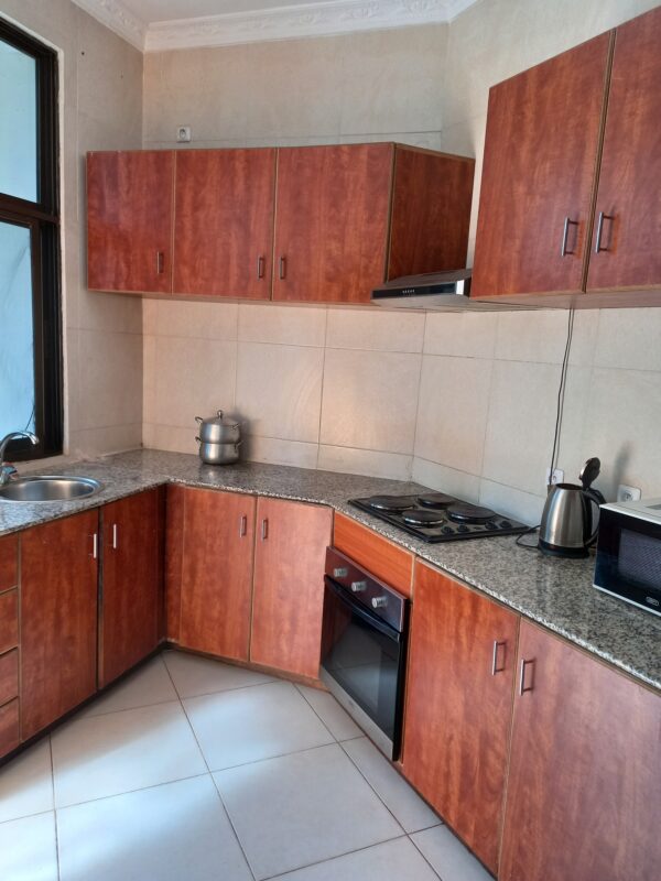 Appartement meublé à louer au golf Lido/ sur l'asphalte. - Image 6