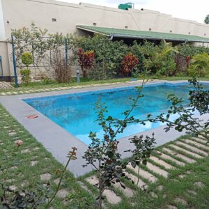 Appartement meublé à louer au golf le battant/ près du Lycée français.