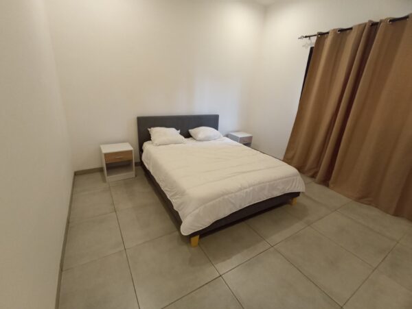 Appartement meublé à louer au golf Malela/ près du Lycée français. - Image 9