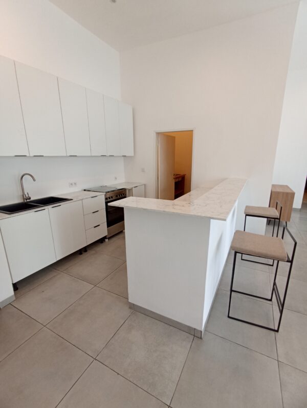 Appartement meublé à louer au golf Malela/ près du Lycée français. - Image 4