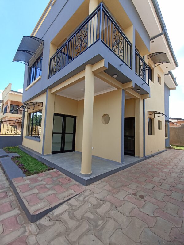 Appartements à louer au golf/ près de Pullman. - Image 9