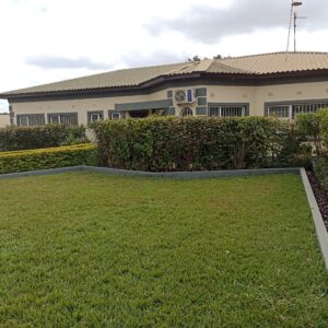 Belle Maison à louer au golf Malela.