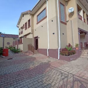 Appartements meublés à louer au golf Kabulameshi.