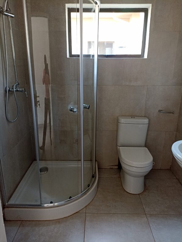 Appartement meublé à louer au golf / Riverside. - Image 5