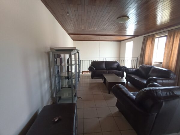Appartement meublé à louer au golf près de Pullman. - Image 10