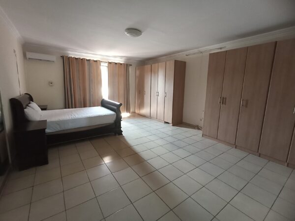 Appartement meublé à louer au golf près de Pullman. - Image 7
