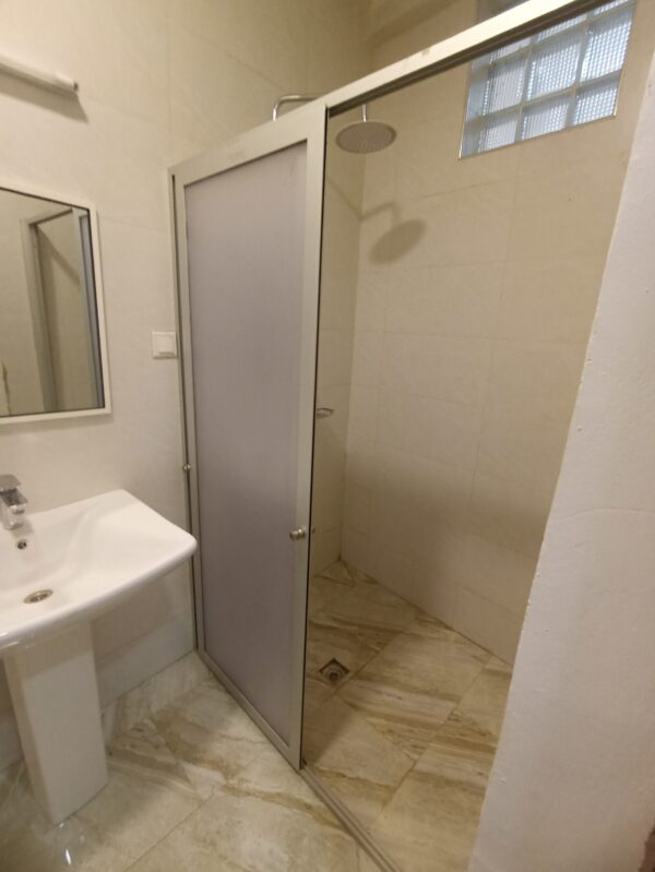 Appartement a louer au centre ville de Lubumbashi - Image 4