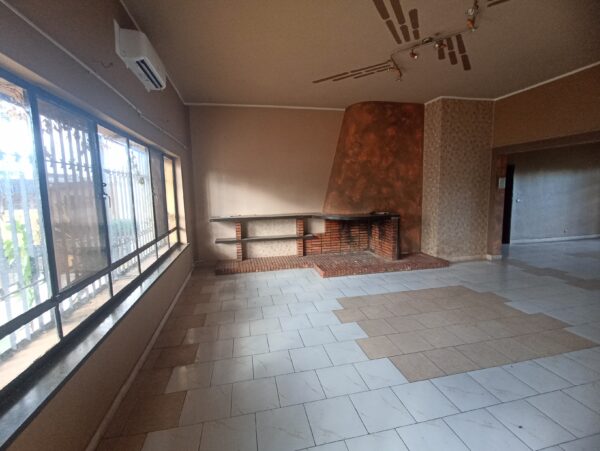 Belle Maison type belge a louer - Image 8